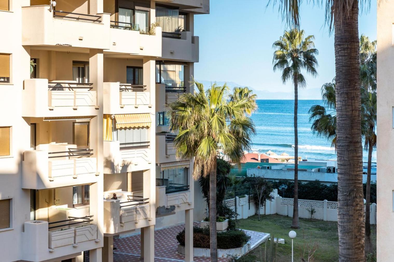 Primera Linea Del Mar - Acceso Directo Playa Carihuela Torremolinos Exterior foto